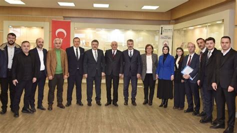 AK Parti Trabzon Büyükşehir Belediye Başkan adayı Gençten Ortahisar meclis üyelerine veda yemeği